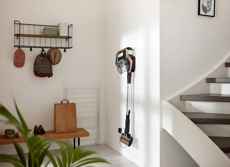 Philips SpeedPro Max XC7041/01 | Cordless Stick Vacuum | 360° Suction | 65 Min Runtime